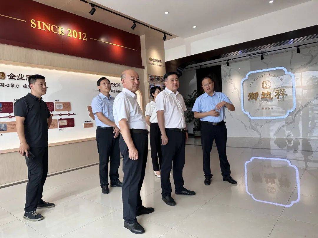 8月29日,河北沽源县人民政府县长任强带领考察团到寿光市金投御达祥农