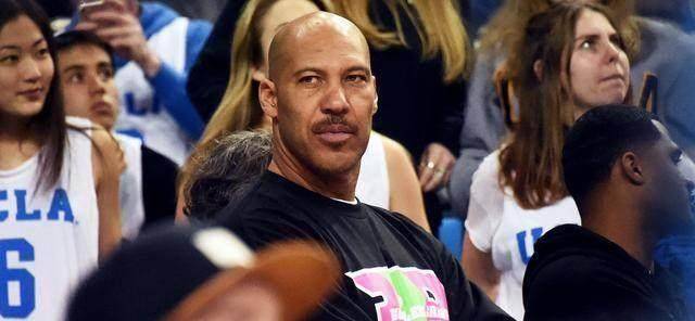 球爹至今未道歉,沃顿:我为此感到羞耻,很对不起中国人_行为_事件_严重