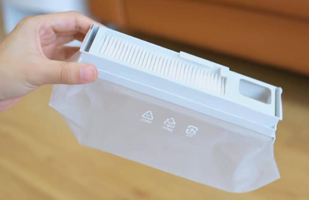 云鲸J4扫地机器人评测:颜值升级的“大白鲸”,智能清洁全能型