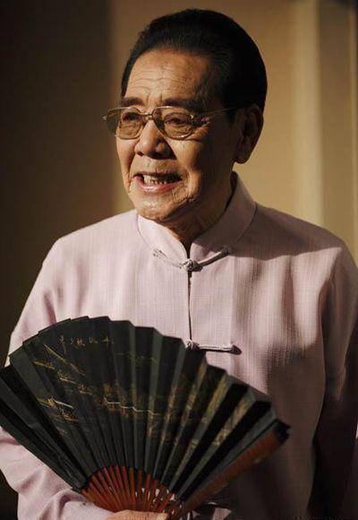 评书大师单田芳的一大漏洞,书中很多女性都是倒追帅气小伙_传统_先生