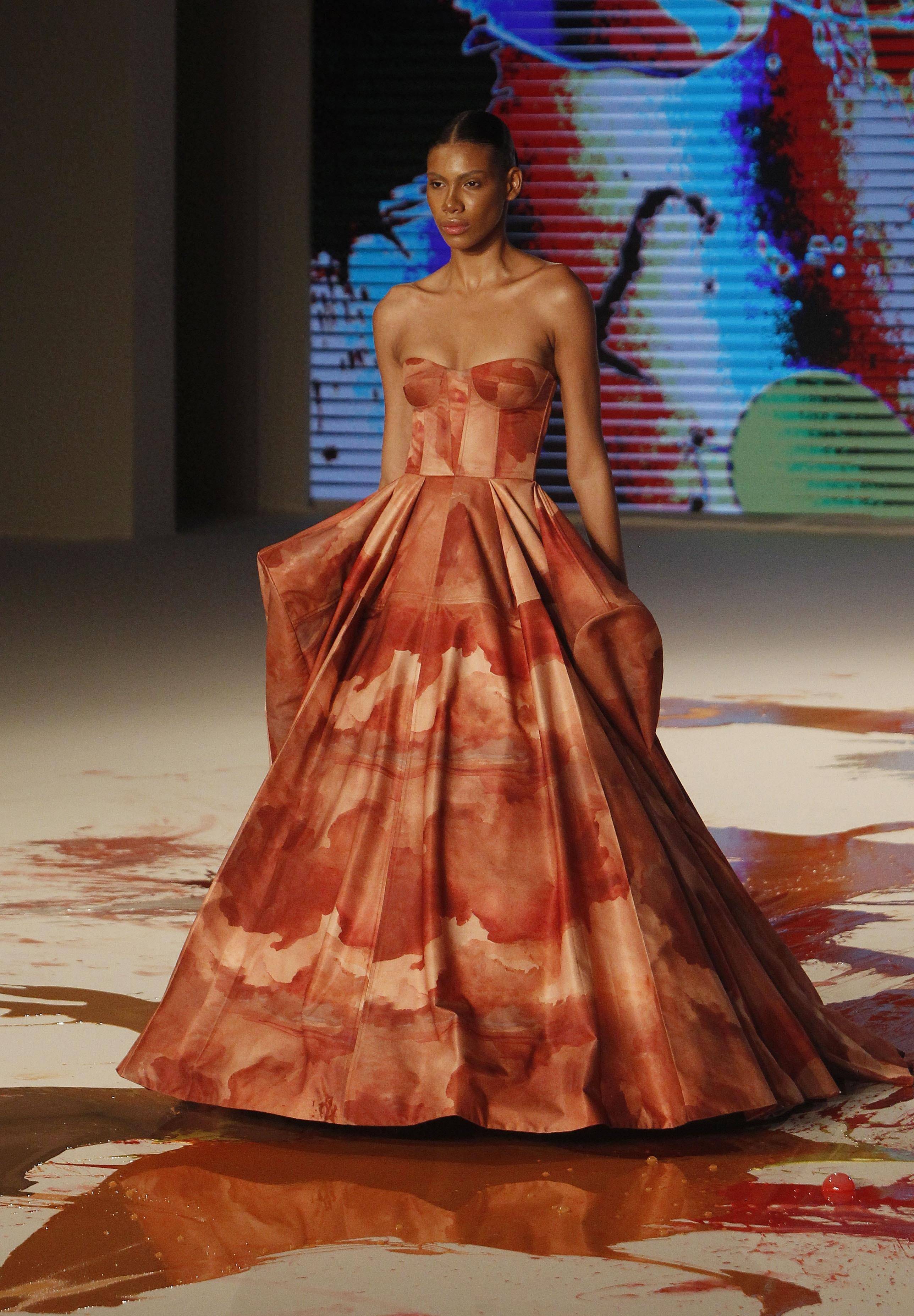 (洋代第二排)哥伦比亚时装秀_新华社_麦德林_欧新