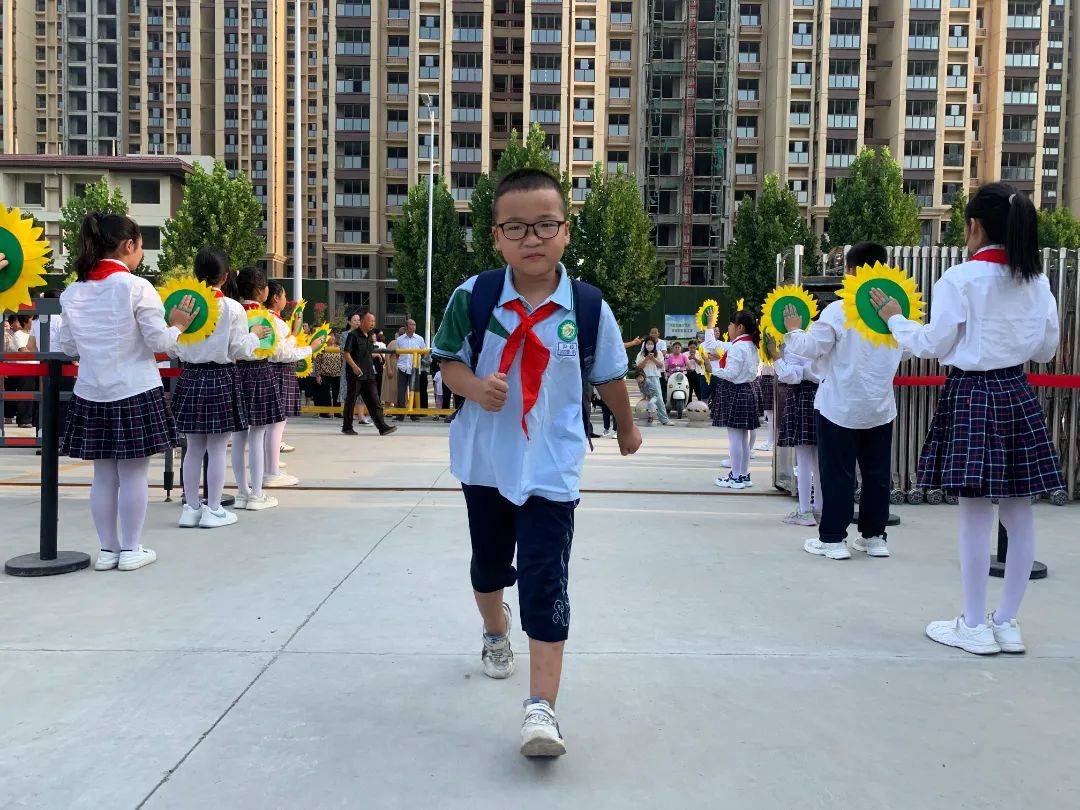 "开学典礼展风貌,意气风发铸辉煌"—濮阳市西湖小学举行2023年秋季