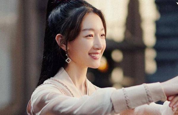 《上古》原著结局:暮光陨落凤染继位,芜浣神力被废,一辈子流放_后池