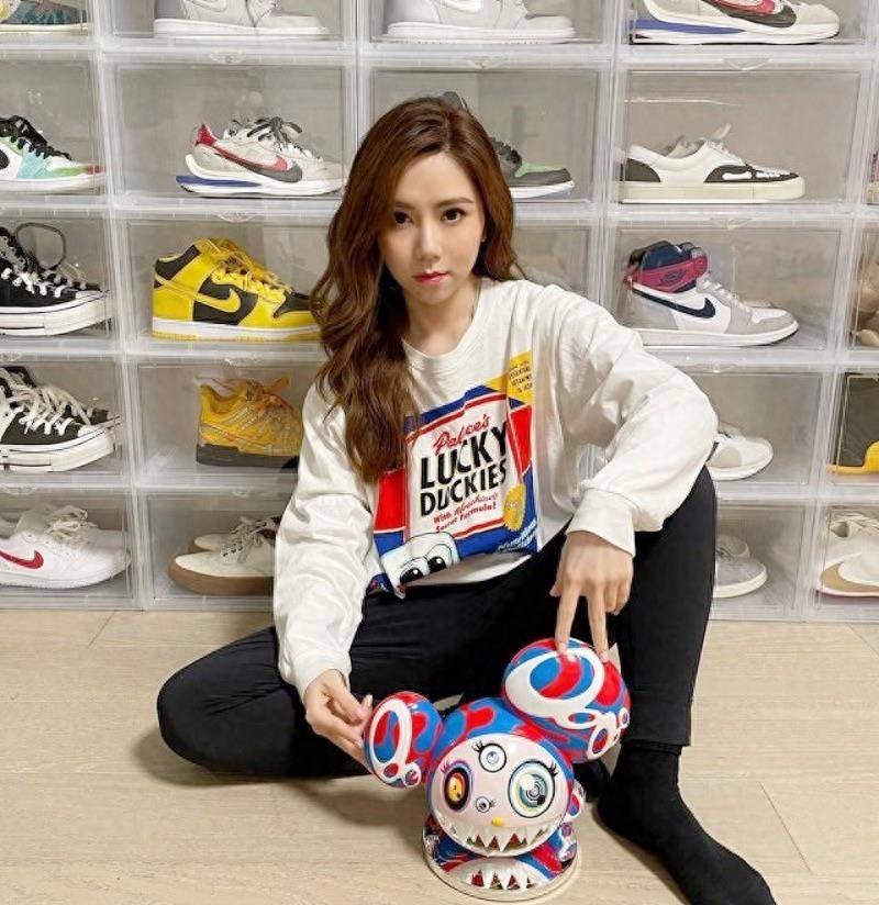 周雨彤,邓紫棋,宋妍霏,林允到底谁才是内娱第一女sneaker?