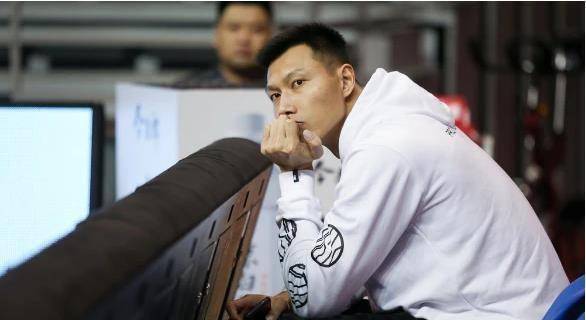 广东争冠再无变数,杜锋要加练一人了_汤普森_进攻_1