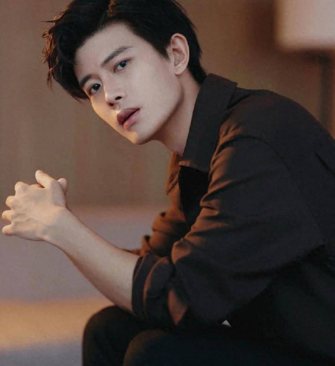 内娱现状:肖战无人能替,但李现,杨洋,任嘉伦,龚俊就不好说了_图片