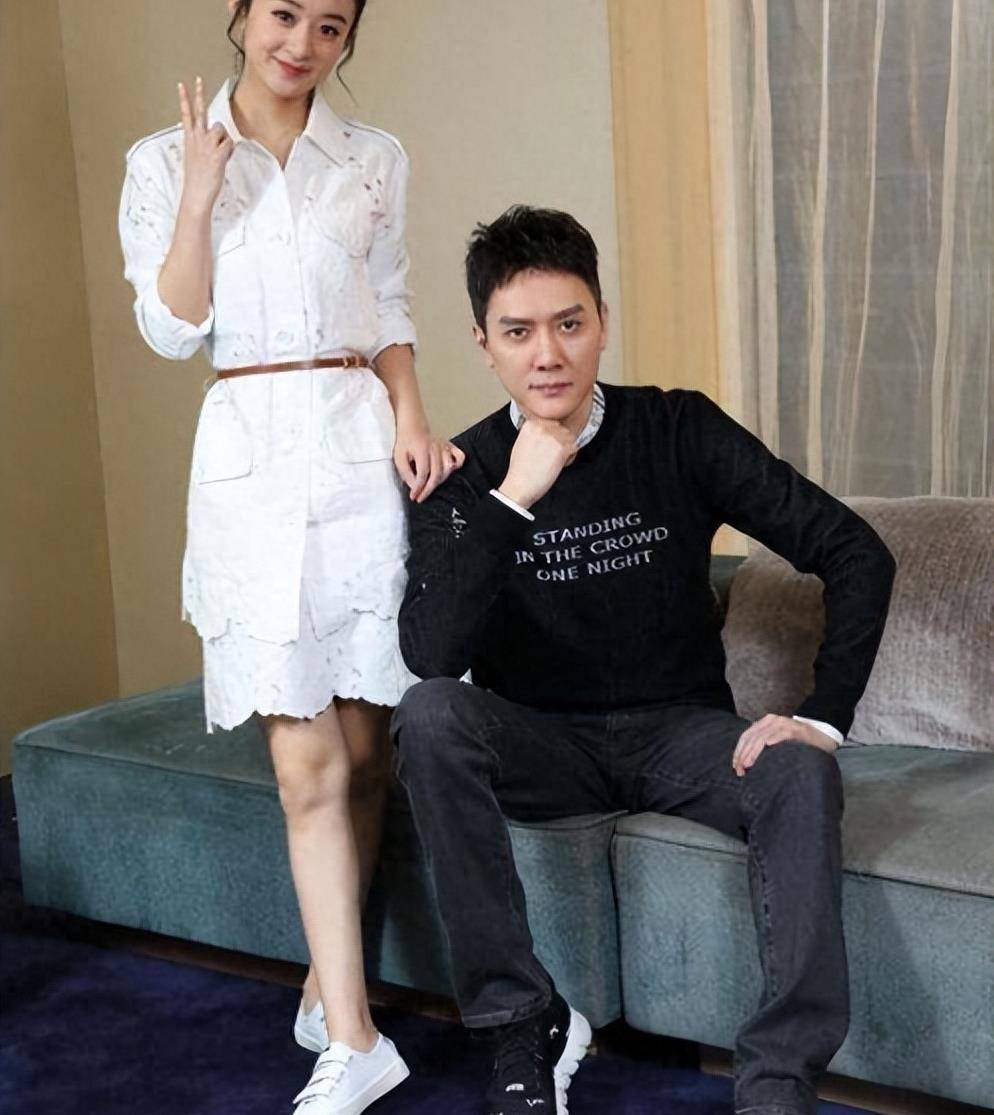许多网友便心生疑问:"像赵丽颖和冯绍峰家庭背景差距如此大的人,真的
