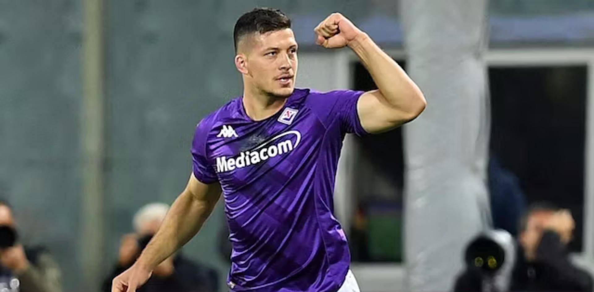 约维奇确认从佛罗伦萨加盟ac米兰_赛季_比赛_前锋