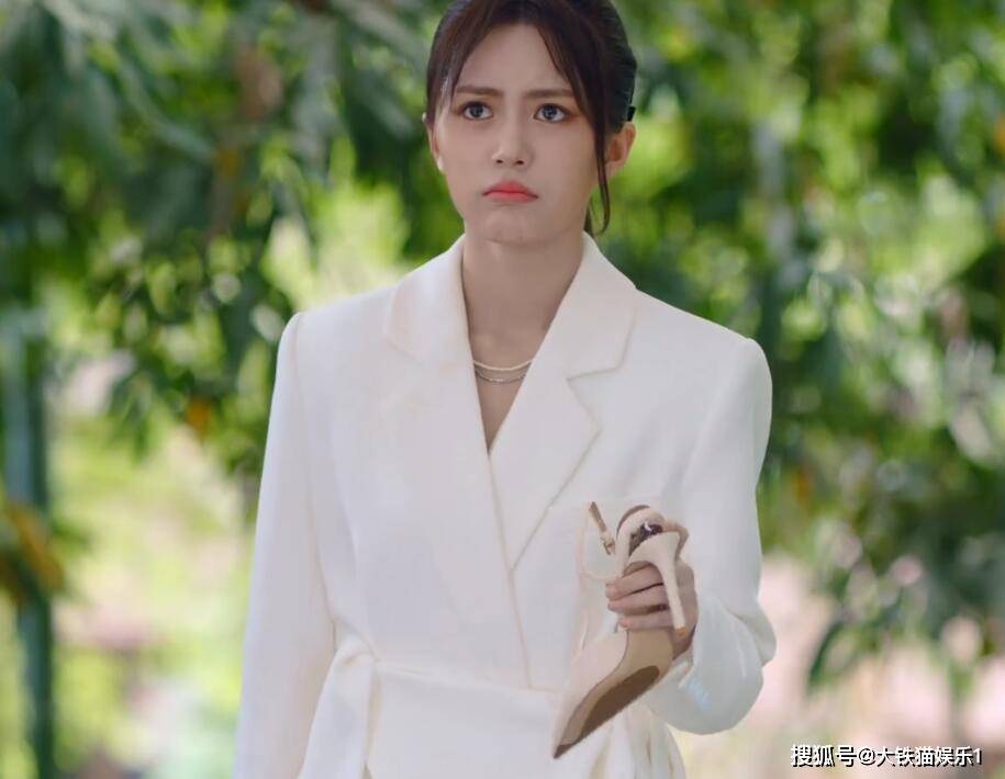好家伙,现在的偶像剧连"出家人"都不放过,和尚都被拉回来恋爱_林董