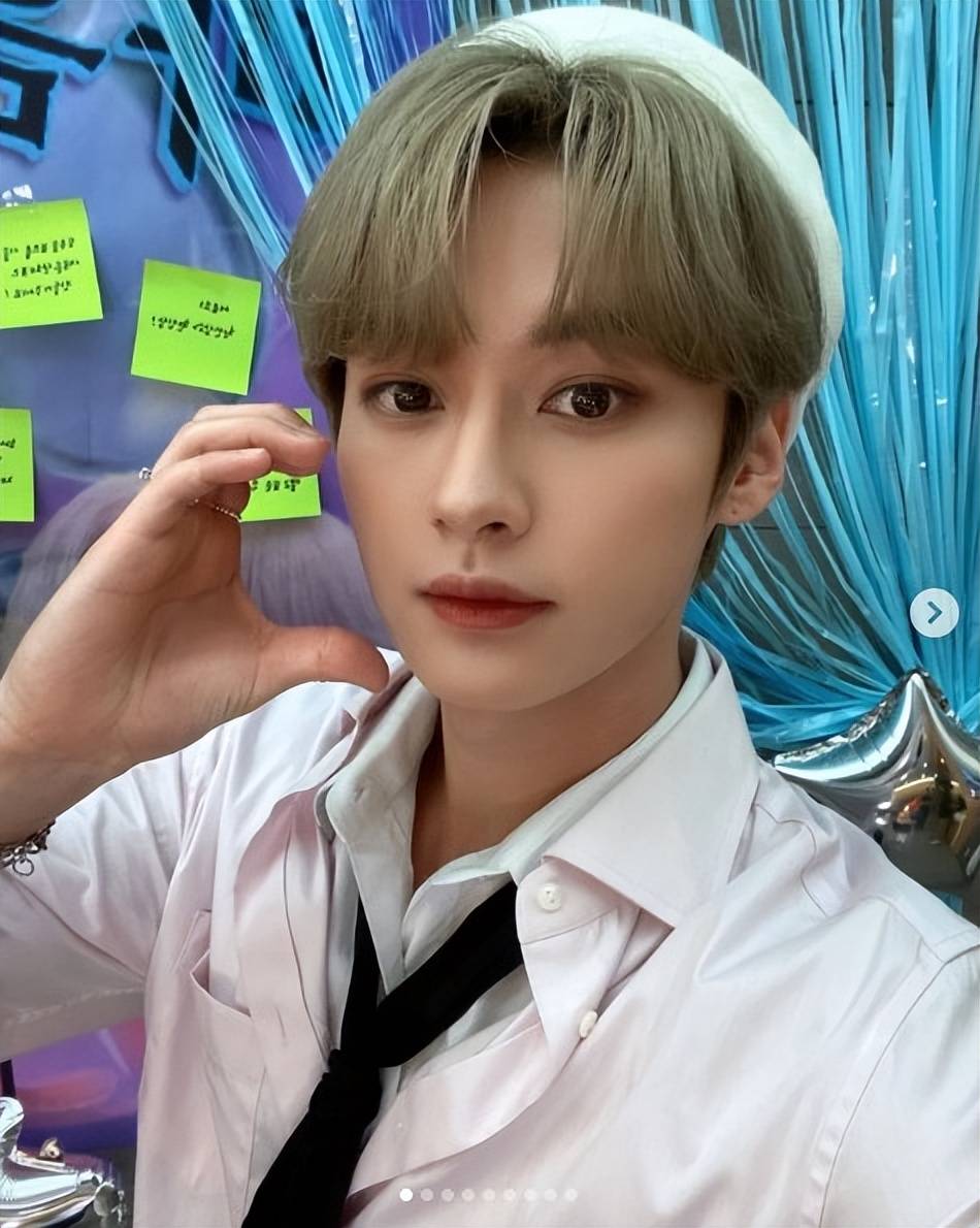盘点10位「直男系」韩团偶像,seventeen,bts都出代表!_jin_lee_know