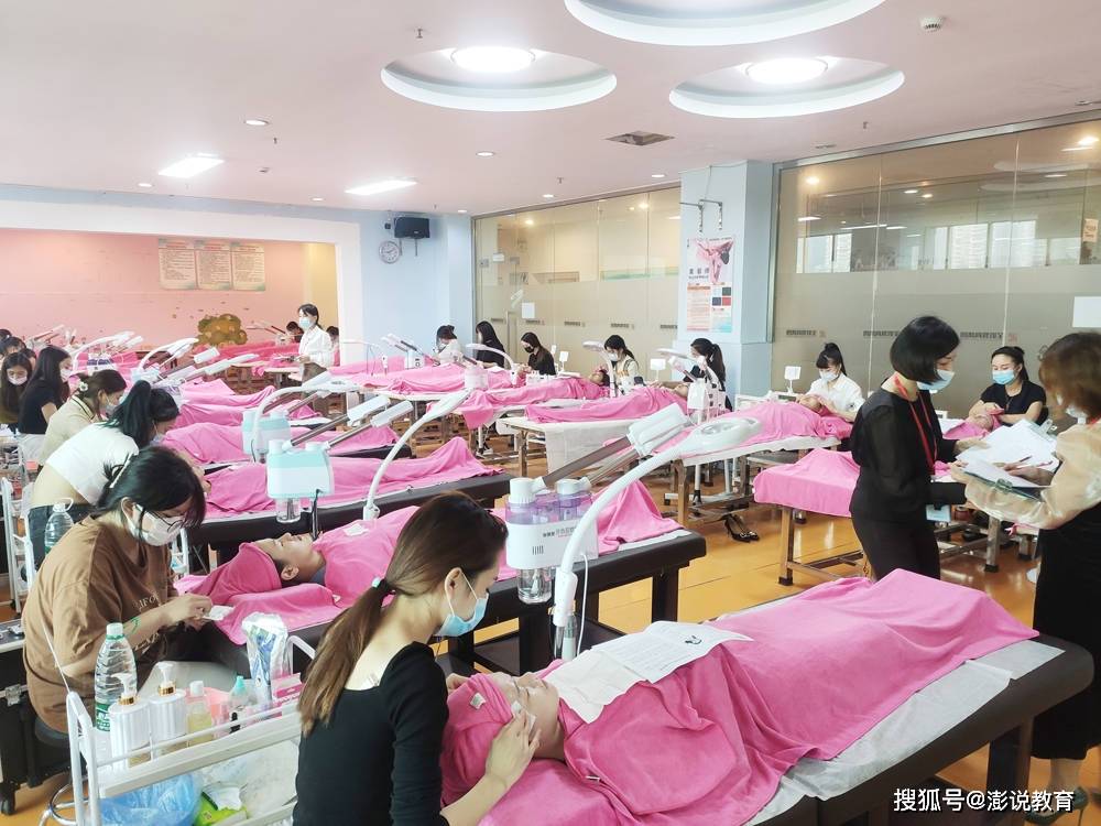 美容师职业技能等级证书将进一步提升美容师服务人员的含金量！_行业_专业_毕业