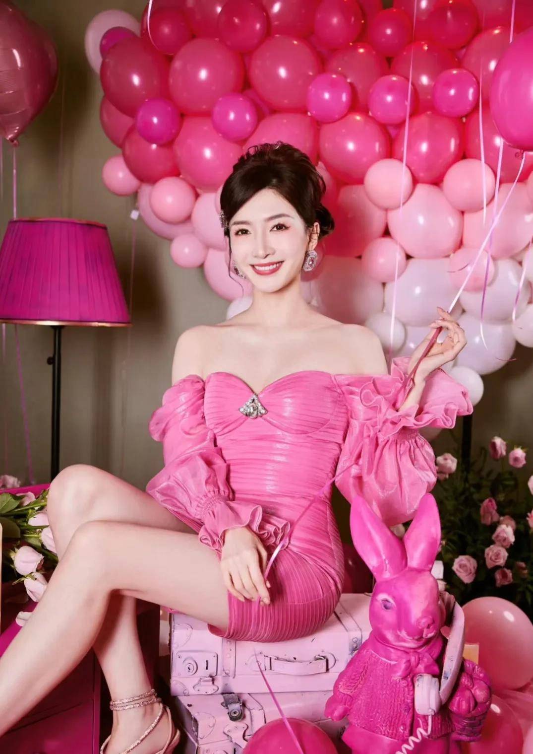 也太甜太美了吧,再次祝福江疏影生日快乐!返回搜狐,查看更多