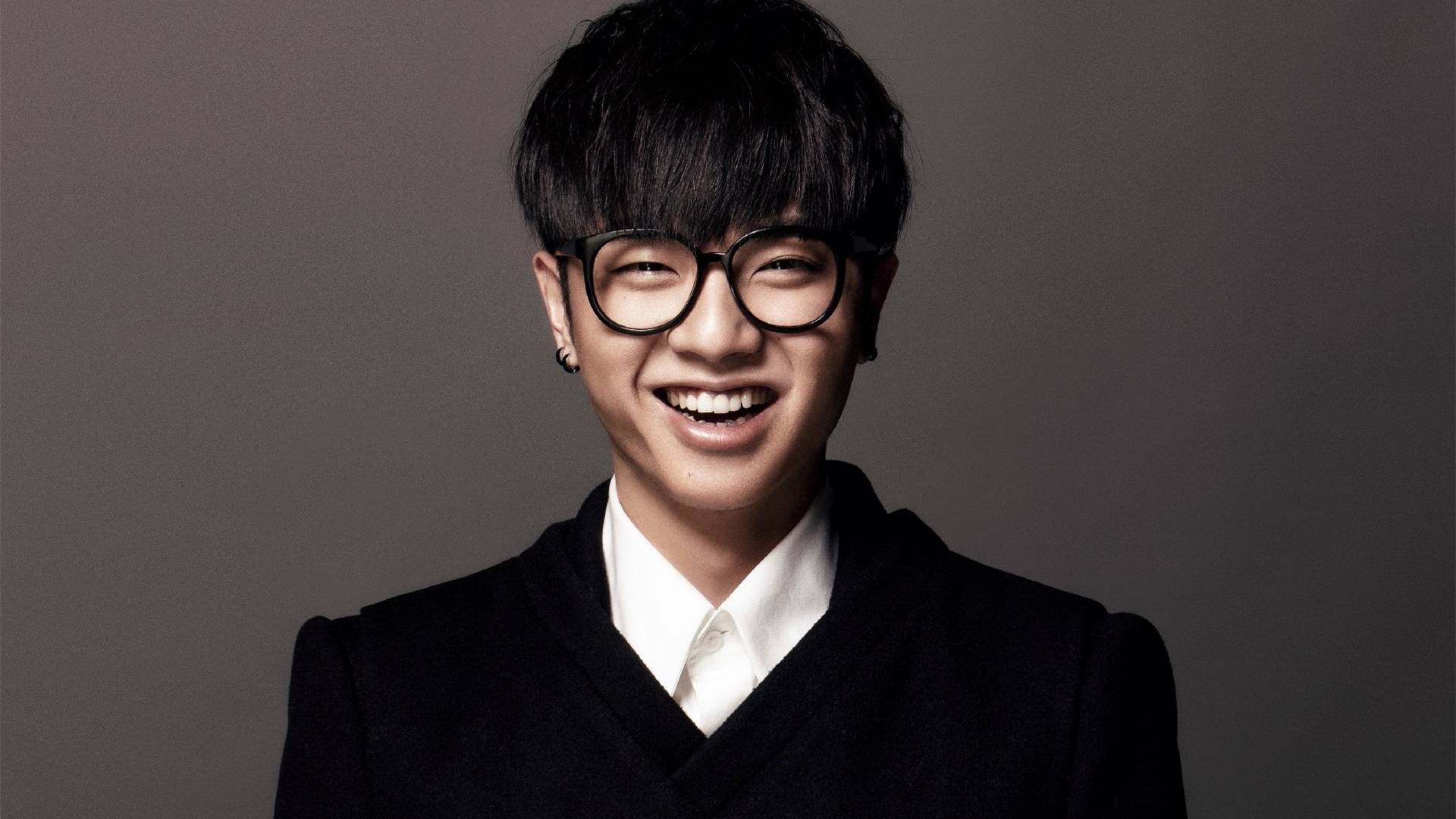 华语乐坛的顶流:蔡徐坤,华晨宇实力真的配得上盛名吗?