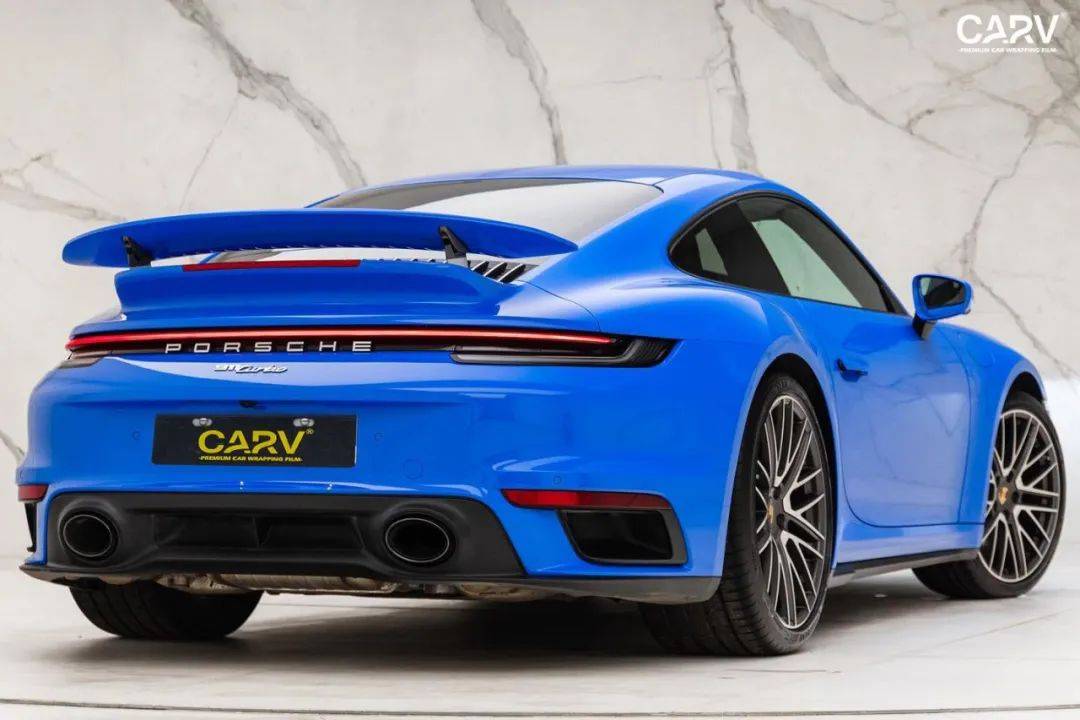 保时捷911-卡孚carv改色膜鲨蓝,一跃而出的剑鲨_搜狐汽车_搜狐网