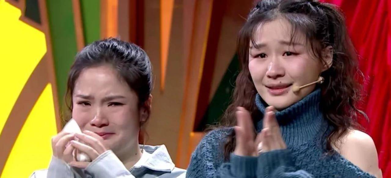 春晚小品《机场姐妹花》幕后:宋祖儿空降,挤走排练半年的刘胜瑛_金婧