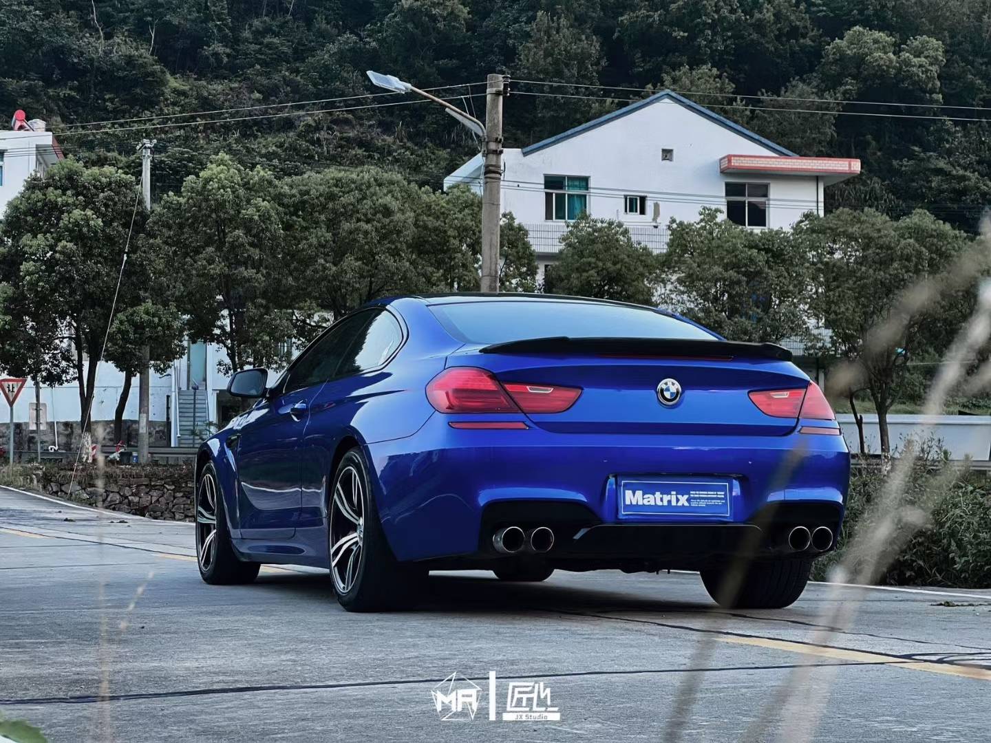 宝马m6-matrix矩阵改色膜液态金属克莱因蓝,成就独特的美感_搜狐汽车