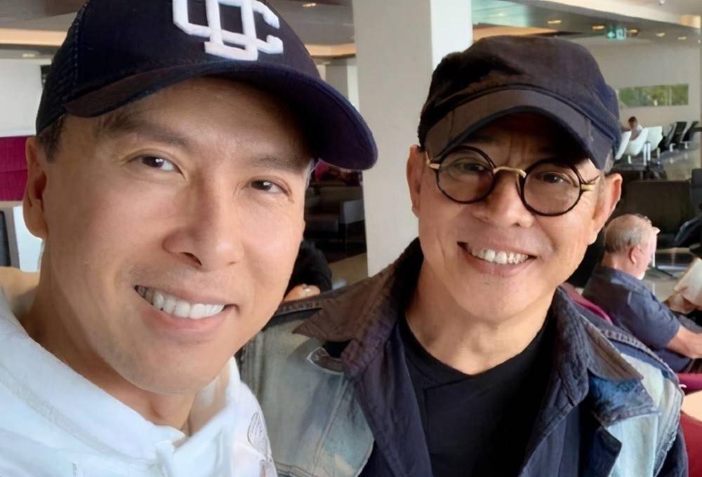 动作失误险些伤了李连杰,甄子丹让张晋当替身,被质疑不会耍枪_功夫