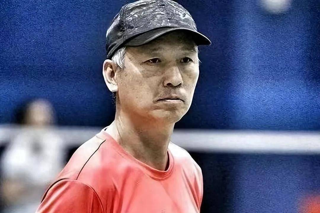 中国羽毛球教练李永波图片
