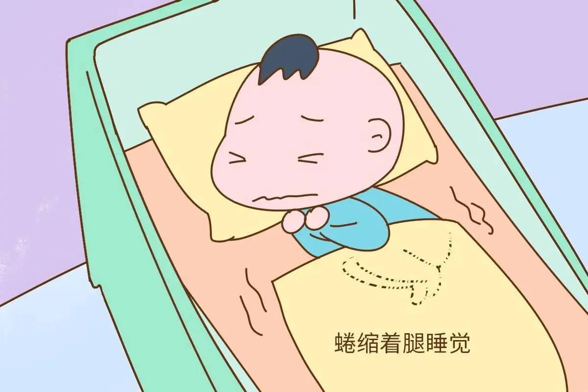 孩子睡觉滚来滚去,可能是这几个原因造成的,家长要弄明白