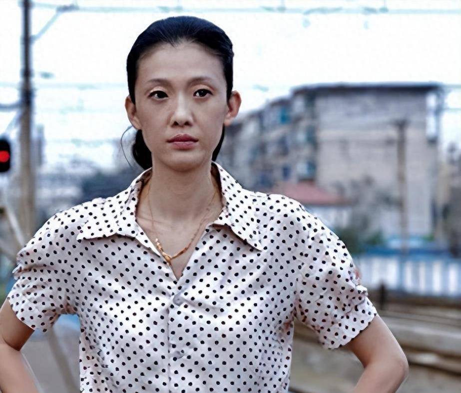 倪景阳:身高182嫁给165的谢晖,39岁高龄产子,如今过得怎么样?