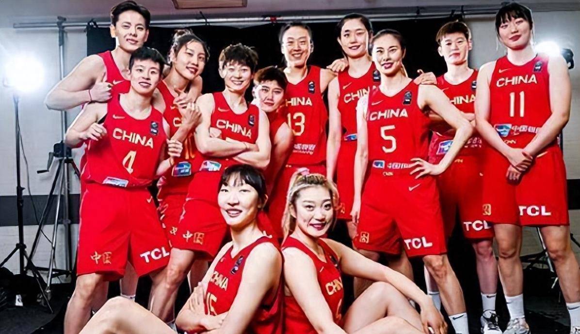 中国女篮队员名单照片图片