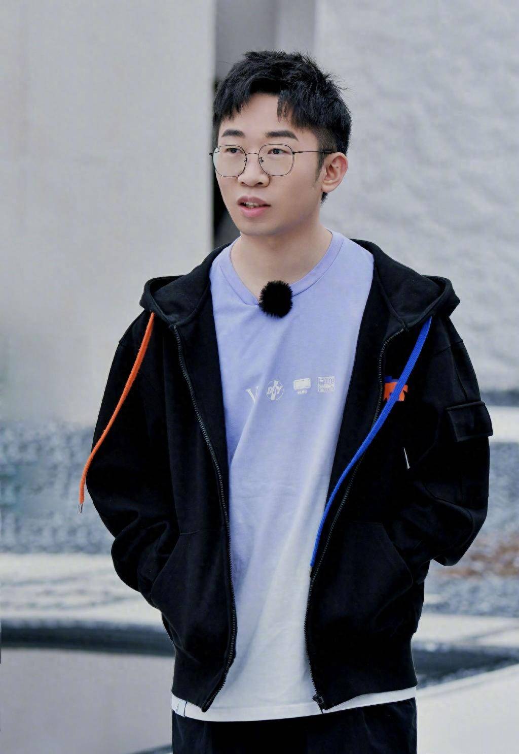 网友直言不可能,杨迪的抠门是得到师傅谢娜真传_视频_误会_核桃