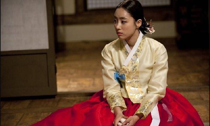 废妃尹氏-灰姑娘的童话故事,恶毒王妃的作死之路_尹起_宫廷_历史