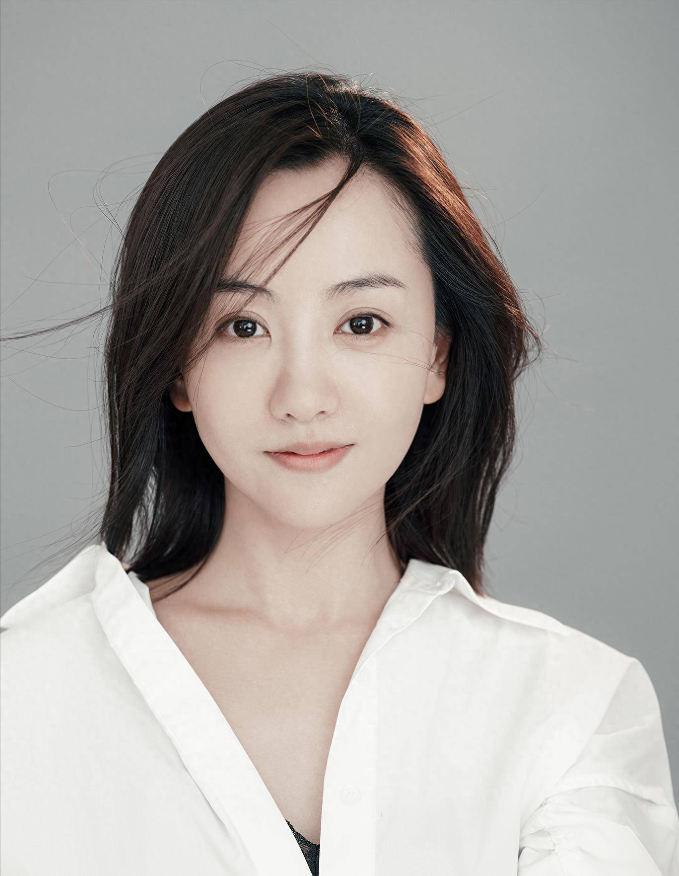 杨蓉恋情曝光,和神秘男子疑似在一起?男友是圈外人,好事将近