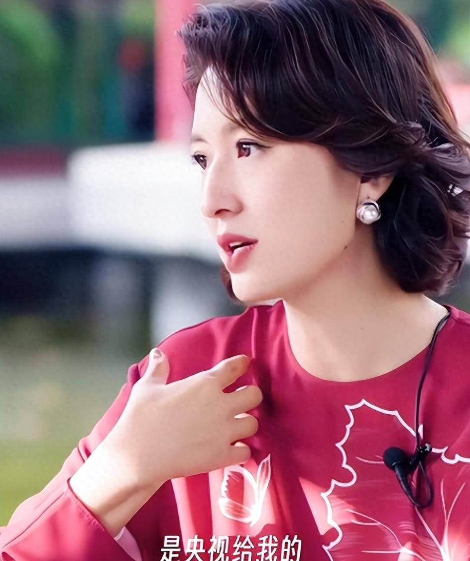 张蕾离开电视后,再和张泽群朱迅同框,互不搭理显生疏_感情_大赛_儿子