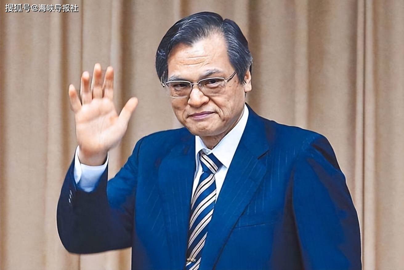 民进党籍前新竹市长林智坚在去年底"九合一"选举期间爆发"论文门",其