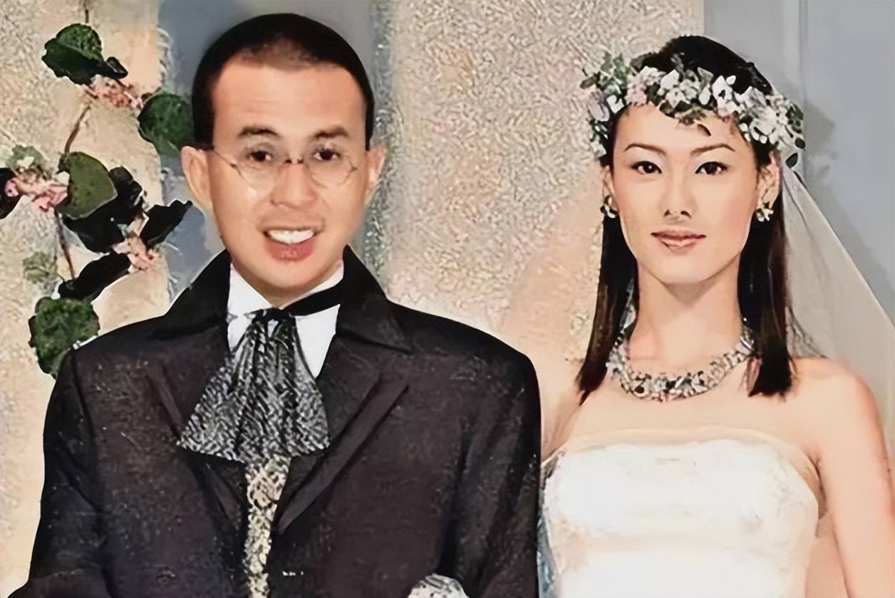曝李泽楷梁洛施复合,放下工作陪伴左右似热恋,李嘉诚送上祝福_感情
