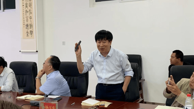 会上,徐锡华校长充分肯定了高三团队的付出,表示从所有参会教师对教育