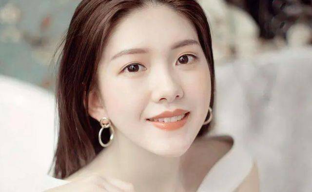 女性要想面色红润气色好,这8种食物一定要多吃!_肌肤_维生素_身体