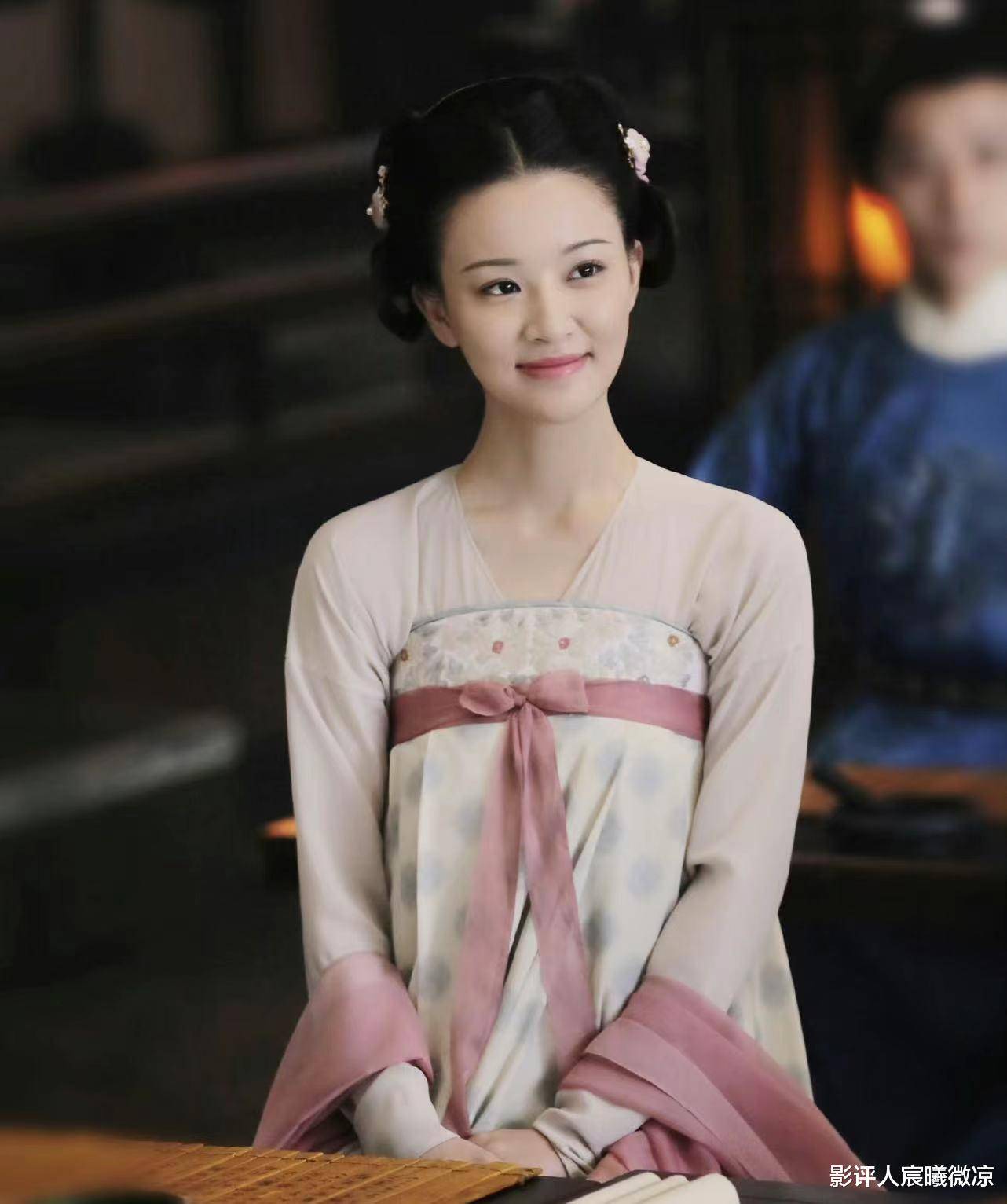梁婧娴出道以来,比较亮眼的角色,当属在胡一天,陈哲远版的《绝代双骄