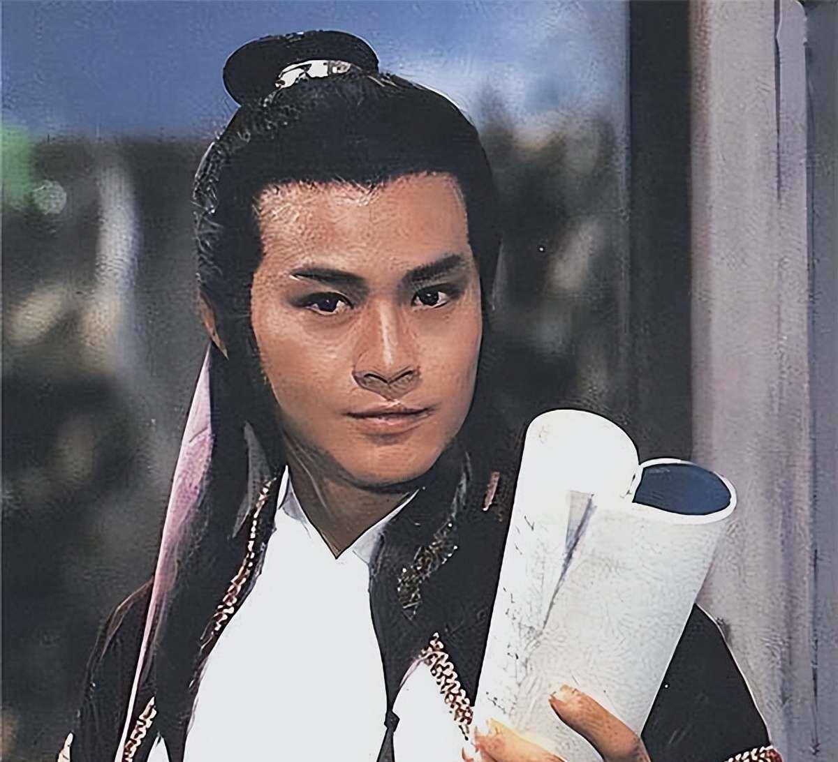 纪实古龙的快意人生:浑身刀疤,宁死也要喝酒,去世时48瓶xo陪葬_创作