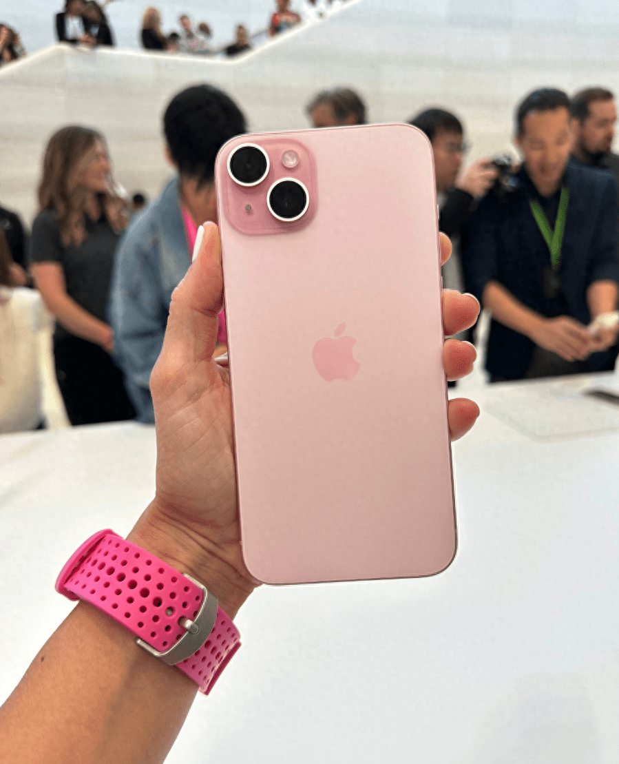 9月粉色新机,iphone15对比find n3 flip,7k预算这样选不吃亏_人像