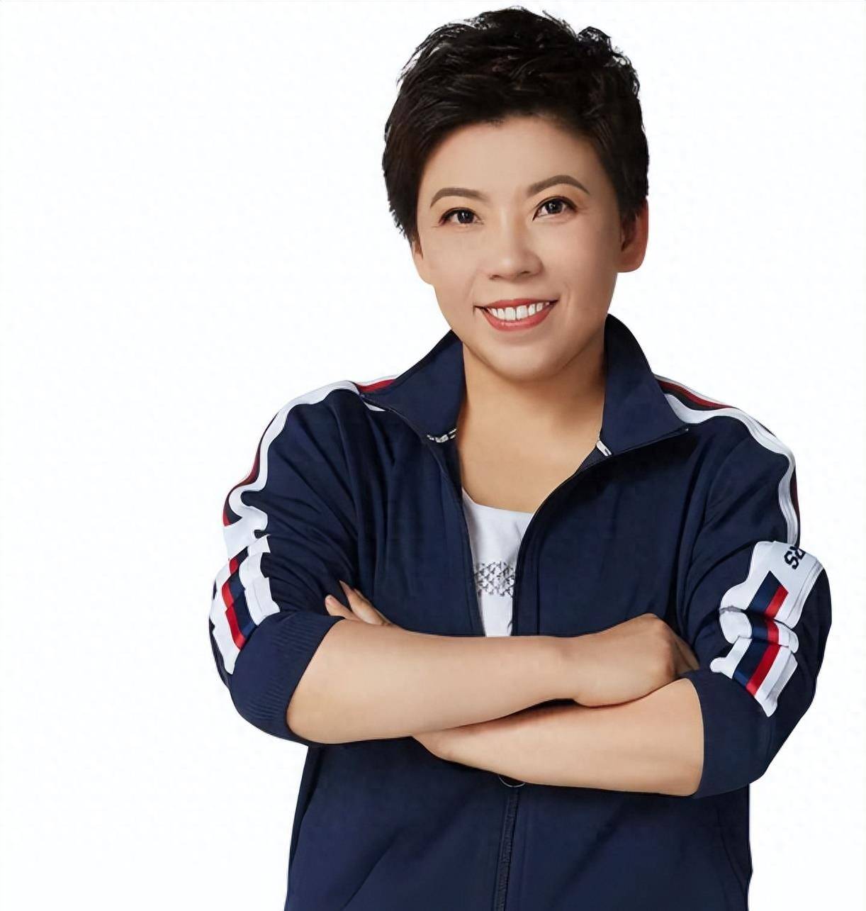 昔日体坛英雄,败光国家20亿后转身募资50亿经商,如今名声狼藉_邓亚萍