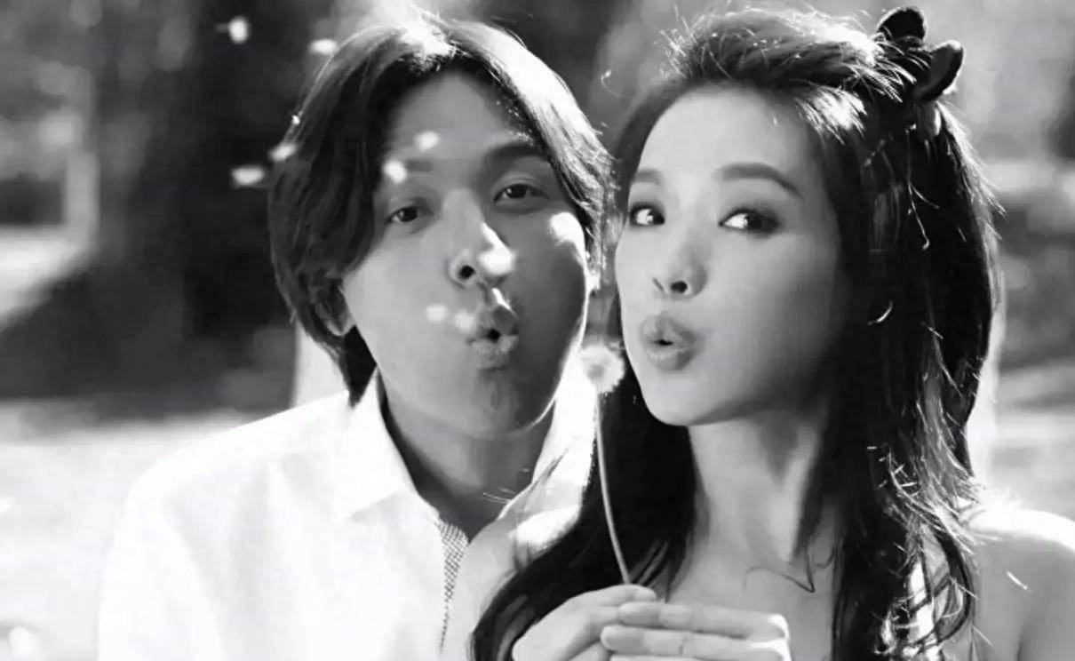 曝冯德伦能娶舒淇系因给足女方安全感,被妈妈反对婚事,直接翻脸_男人