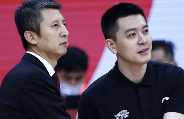 续约未谈拢,杨鸣下课,辽篮官宣这两点耐人寻味_指导_方面_原因