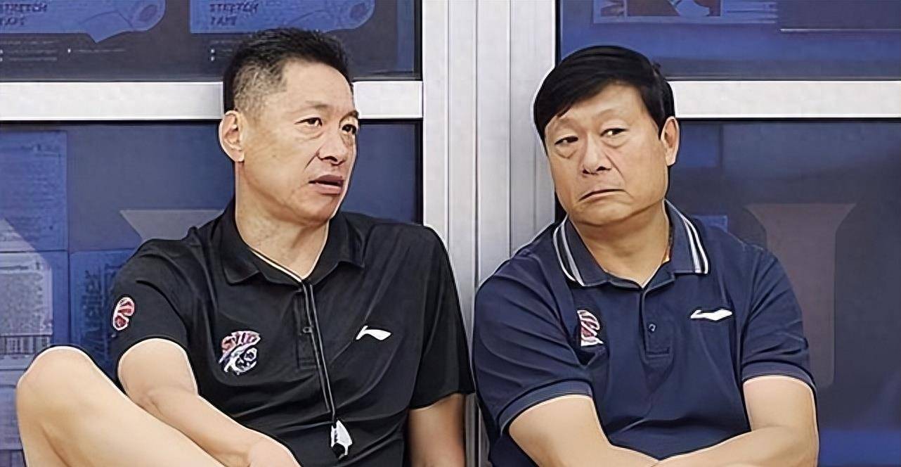 重新回到cba,为争夺总决赛而战_李秋平_刘鹏_李春江