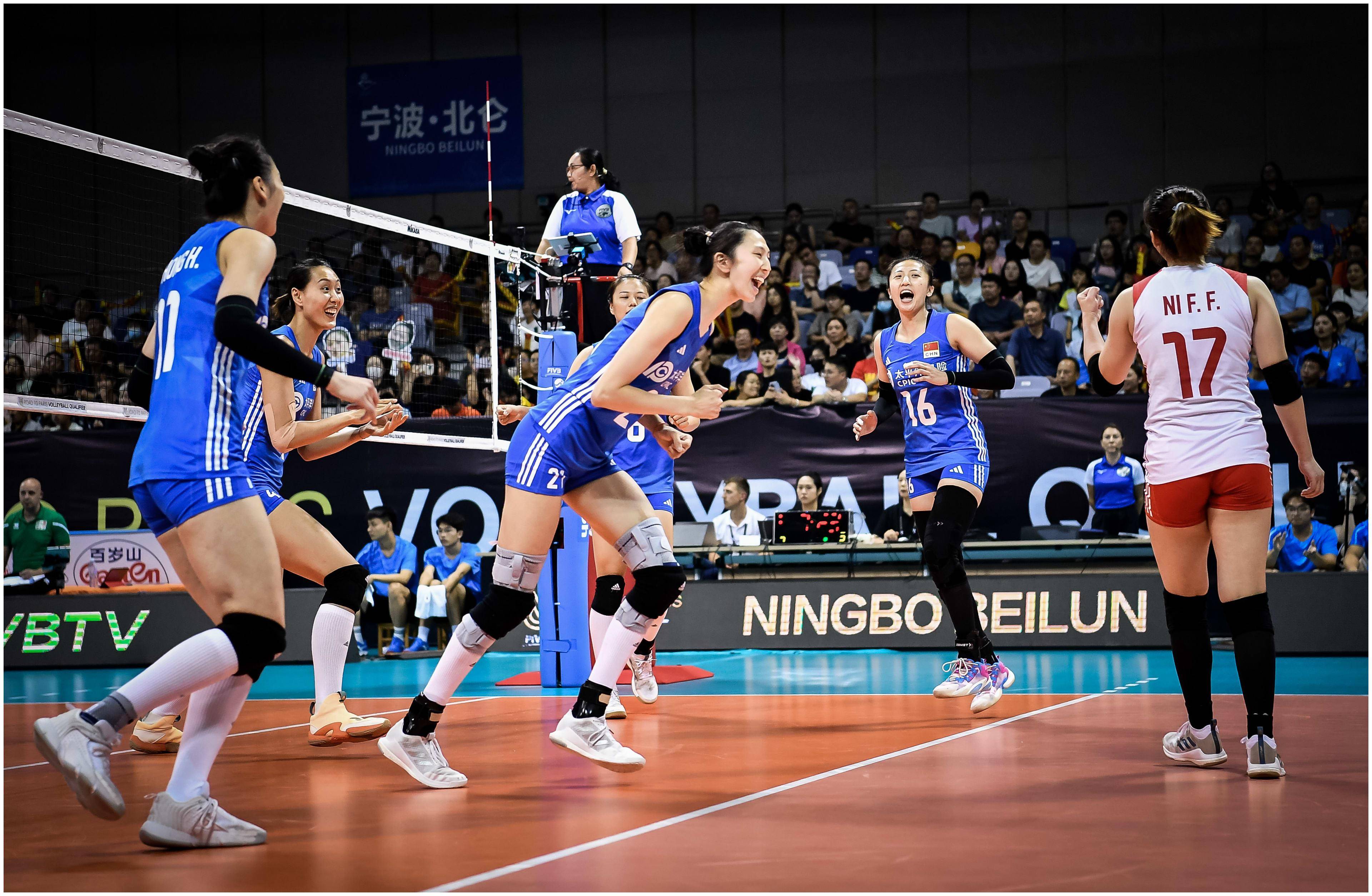 中国女排3-0墨西哥,14名队员均有上场,攻手都有得分_比赛_吴梦洁_丁霞