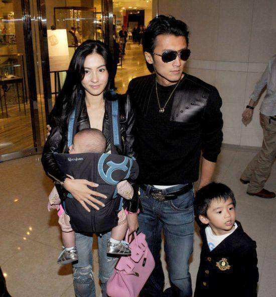 老当益壮的谢贤:85岁高龄,打败刘德华跟儿子谢霆锋,夺得影帝_孩子