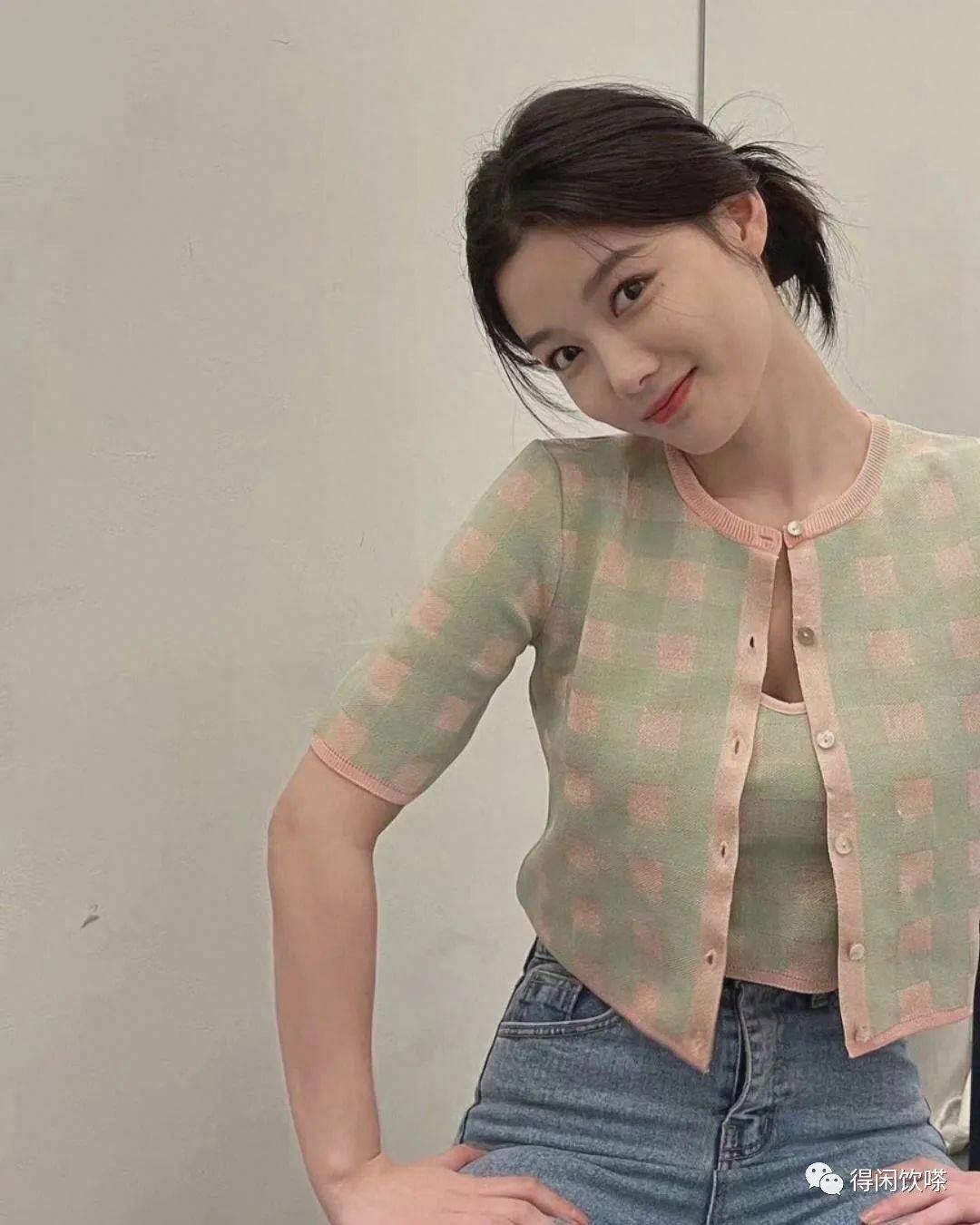 被称为"国民妹妹"的她,金裕贞演技出众且身材颜值都迷倒众人_获得了