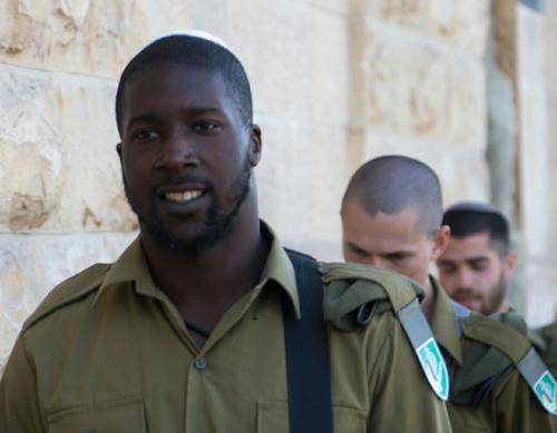 以色列的种族歧视有多严重,虽然拯救了这些人,却逼迫他们绝育_犹太人