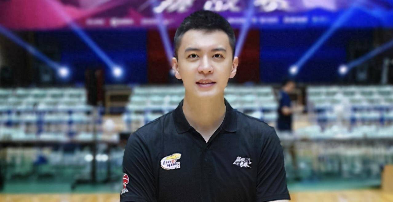 杨鸣任上海男篮主帅悬念揭开!