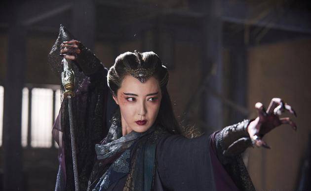 17年前杨丽萍为钱接演《射雕英雄传》,意外成就"最美梅超风"_张纪中