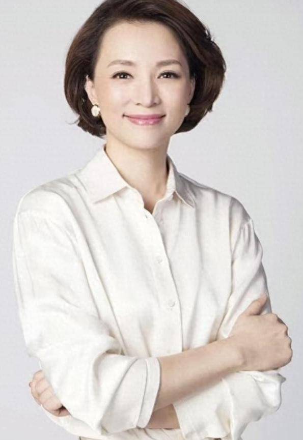 有一种优雅叫"董卿"!