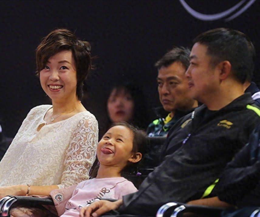 为嫁大20岁富豪拒绝为国出战,扭头与丈夫分居,张怡宁的争议情史_徐威