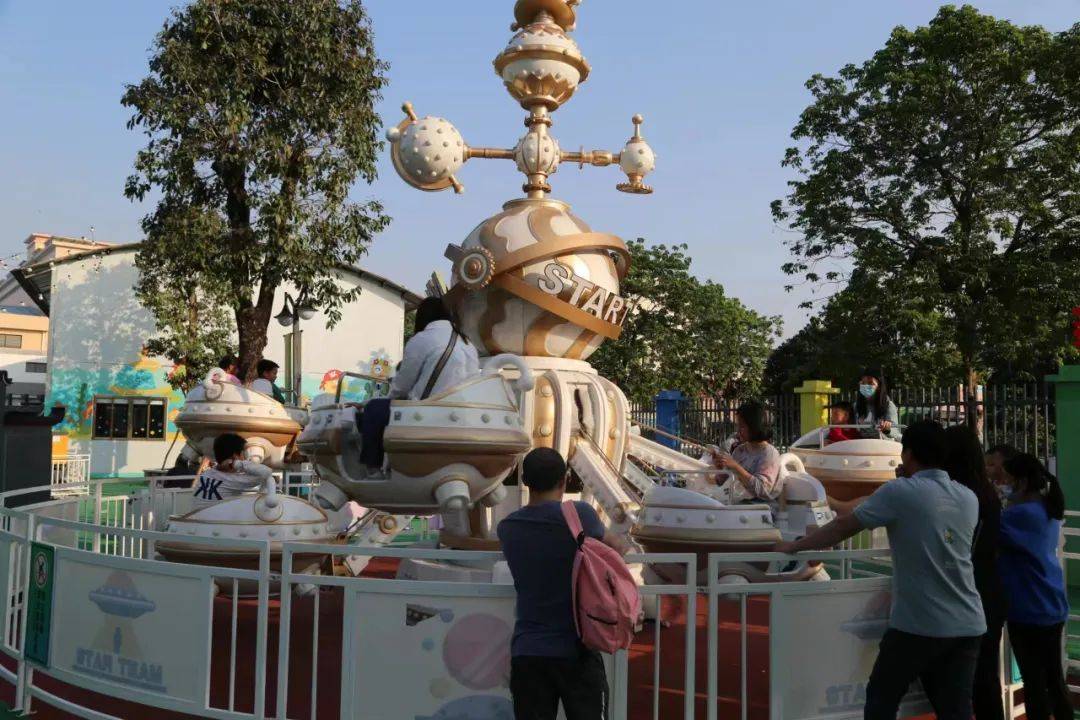 无动力 机动游戏 侏罗纪恐龙…佛山紫南欢乐谷盛大开幕!