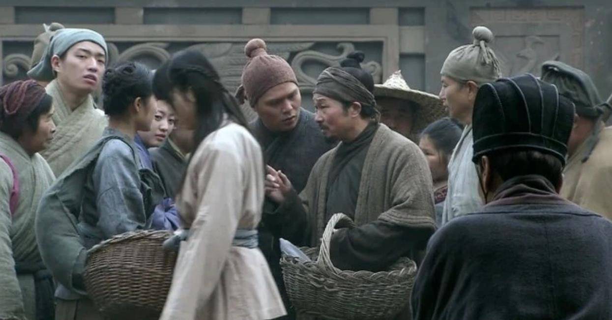 女人都恨之入骨,男人却都拍手叫好_汉朝_百姓_女子